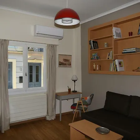 Miranda'S Apartment In Thissio Athen Exterior foto
